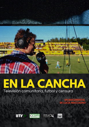 En la cancha documentary poster